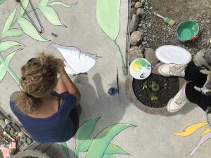 Volunteers at Work Photo
